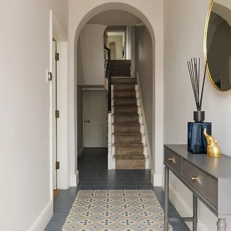 Guestready - Contemporary With Garden *